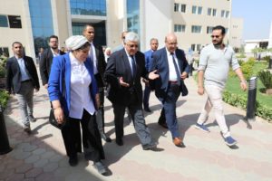 جولة الوزير لجامعة 6 أكتوبر التكتولوجية