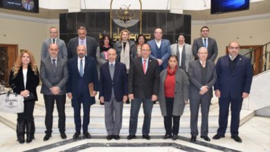 صورة جامعة حلوان توقع مذكرة تفاهم مع الأكاديمية العربية للعلوم والتكنولوجيا والنقل البحرى