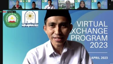 صورة طلاب جامعة حلوان يشاركون فى السلسلة الثانية لمبادرة “تبادل المشروعات الطلابية” مع إندونيسيا