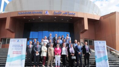 صورة اول مائدة نقاش مستديرة لأصحاب الاعمال بجامعة كفر الشيخ