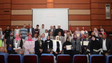 صورة وزيرا التربية والتعليم والأوقاف يكرمان الفائزين بالمسابقة الثقافية الدينية الكبرى لتصحيح المفاهيم الخاطئة ونشر صحيح الدين وبناء الوعى الثقافى والمعرفى