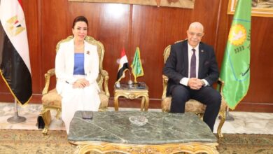 صورة رئيس جامعة المنوفية يستقبل وفد تنسيقيةشباب الأحزاب والسياسيين