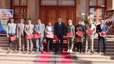 صورة رئيس جامعة المنوفية يعلن الكليات الفائزة بجائزة الجامعة للتميز الحكومى