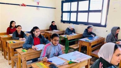 صورة في مستوي الطالب المتوسط… آراء الطلاب في امتحان الجبر والإحصاء بالفيوم